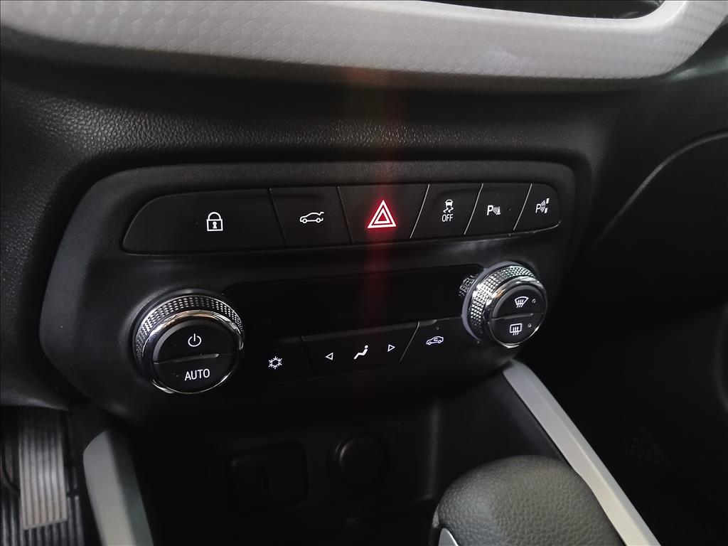 ONIX PLUS 1.0 TURBO FLEX PREMIER AUTOMÁTICO7
