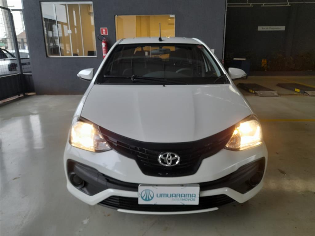 ETIOS 1.5 X PLUS 16V FLEX 4P AUTOMÁTICO1