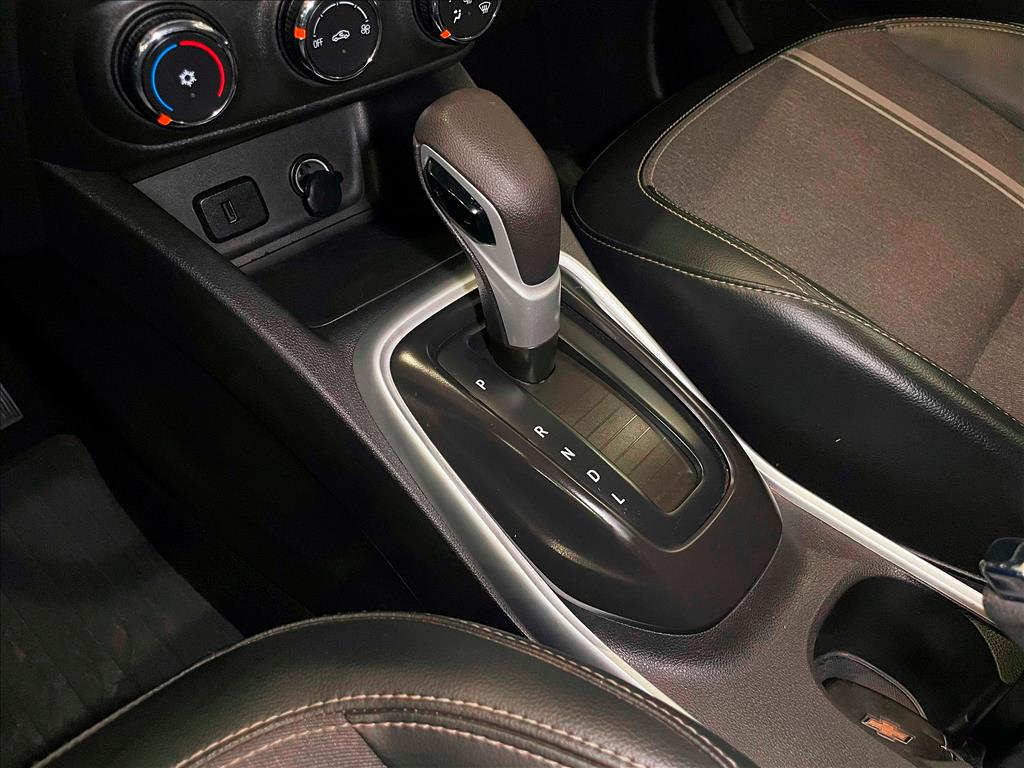 TRACKER 1.0 TURBO FLEX LTZ AUTOMÁTICO10 TRACKER 1.0 TURBO FLEX LTZ AUTOMÁTICO10