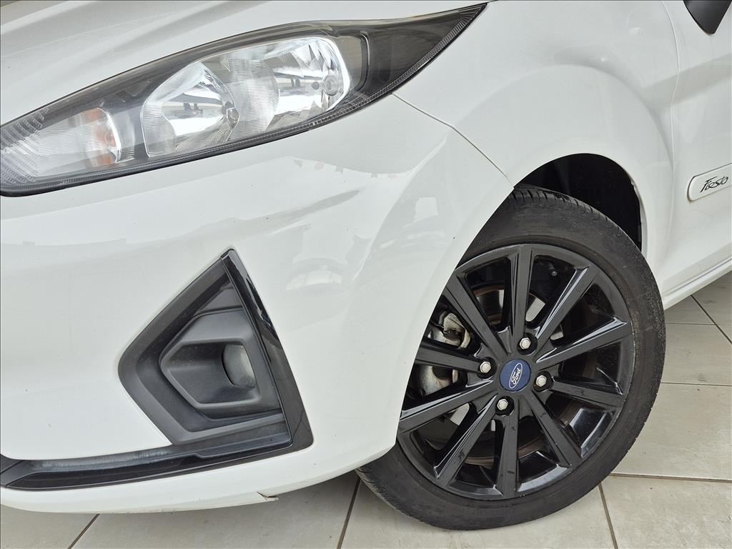 FIESTA 1.6 TI-VCT FLEX SE MANUAL17