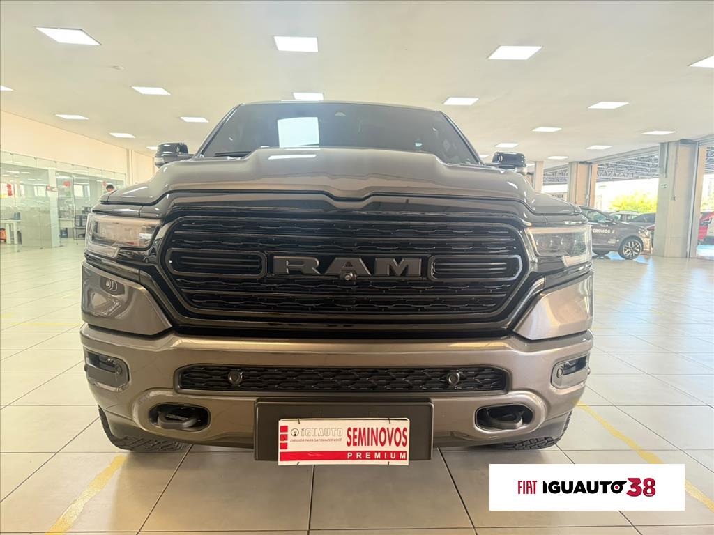 1500 5.7 V8 GASOLINA LIMITED NIGHT EDITION CD 4X4 AUTOMÁTICO1