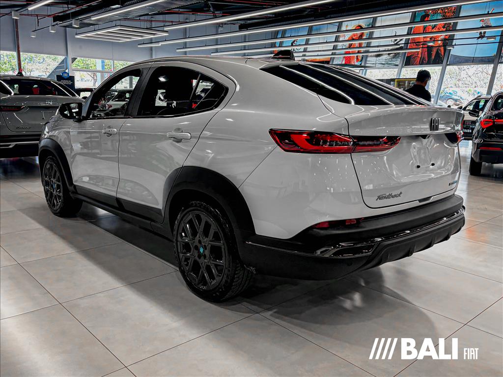 FASTBACK 1.0 TURBO 200 HYBRID IMPETUS CVT12