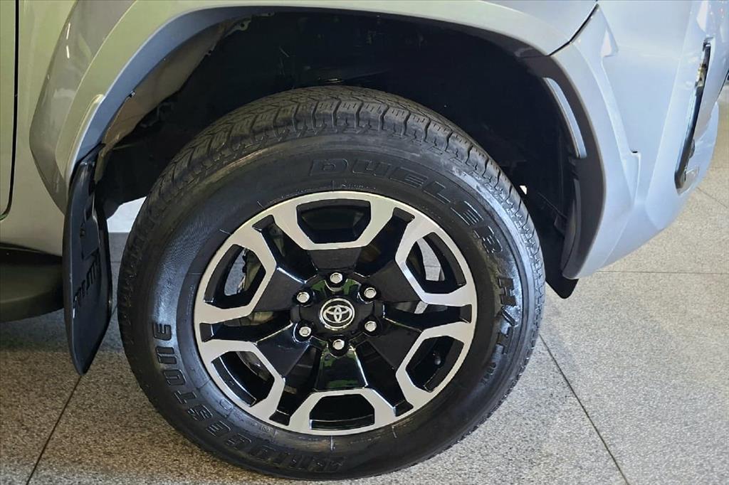 HILUX 2.8 D-4D TURBO DIESEL CD SRX PLUS 4X4 AUTOMÁTICO13