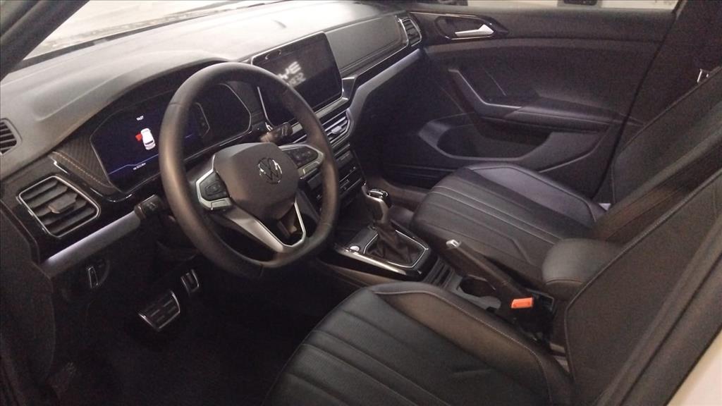 T-CROSS 1.4 250 TSI TOTAL FLEX HIGHLINE AUTOMÁTICO6