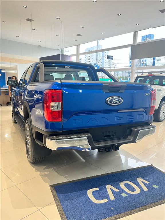 Ford-RANGER-3.0 V6 TURBO DIESEL CD XLT 4X4 AUTOMÁTICO