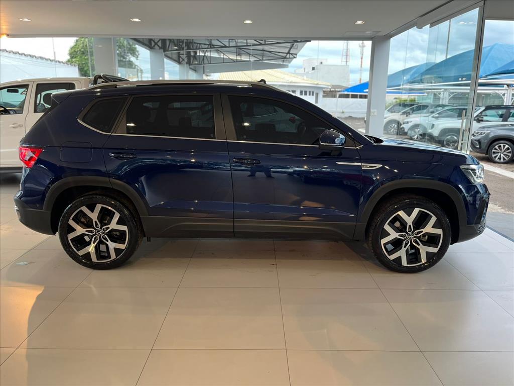 TAOS 1.4 250 TSI TOTAL FLEX HIGHLINE AUTOMÁTICO3