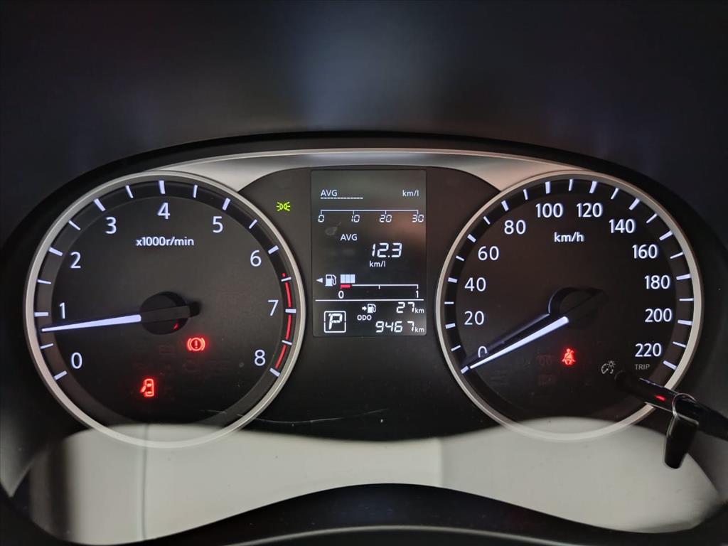 KICKS PLAY 1.6 16V FLEXSTART SENSE XTRONIC6