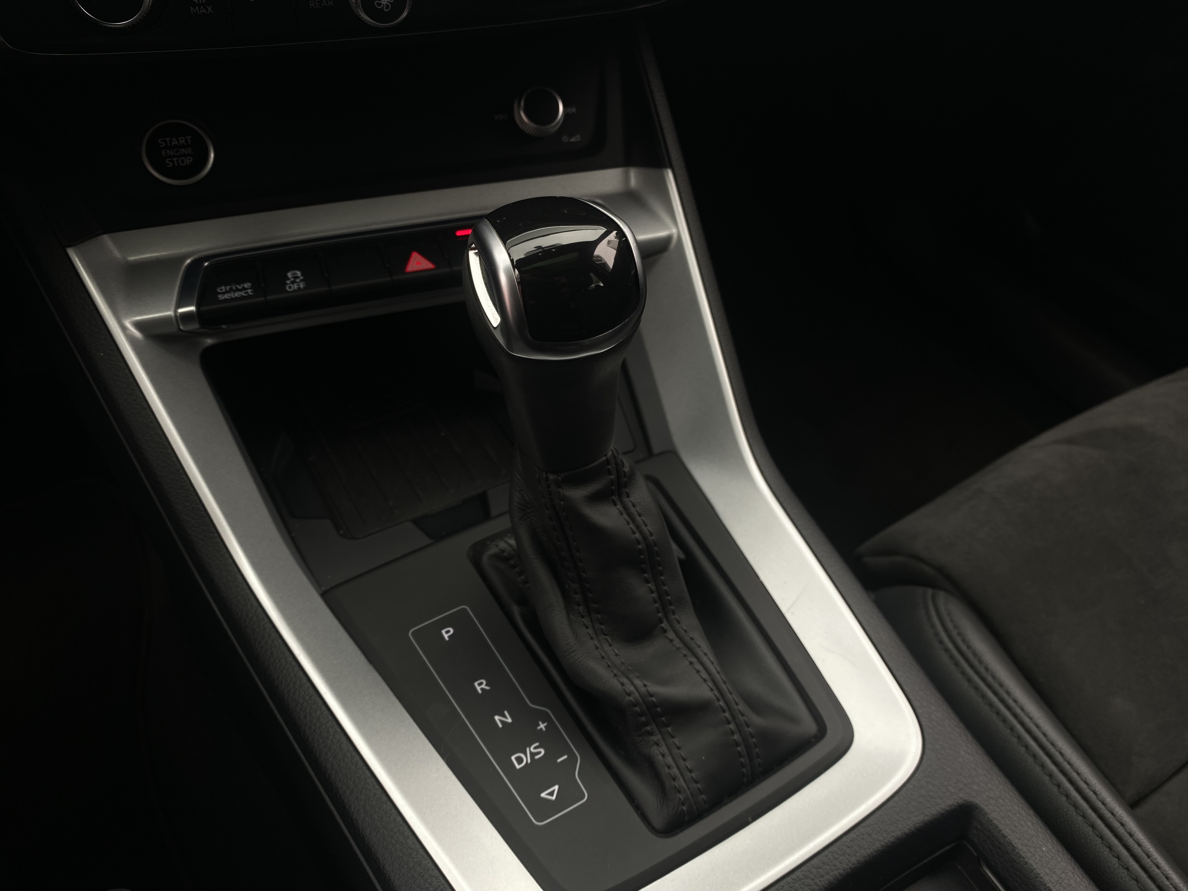 Q3 1.4 35 TFSI GASOLINA BLACK S TRONIC11