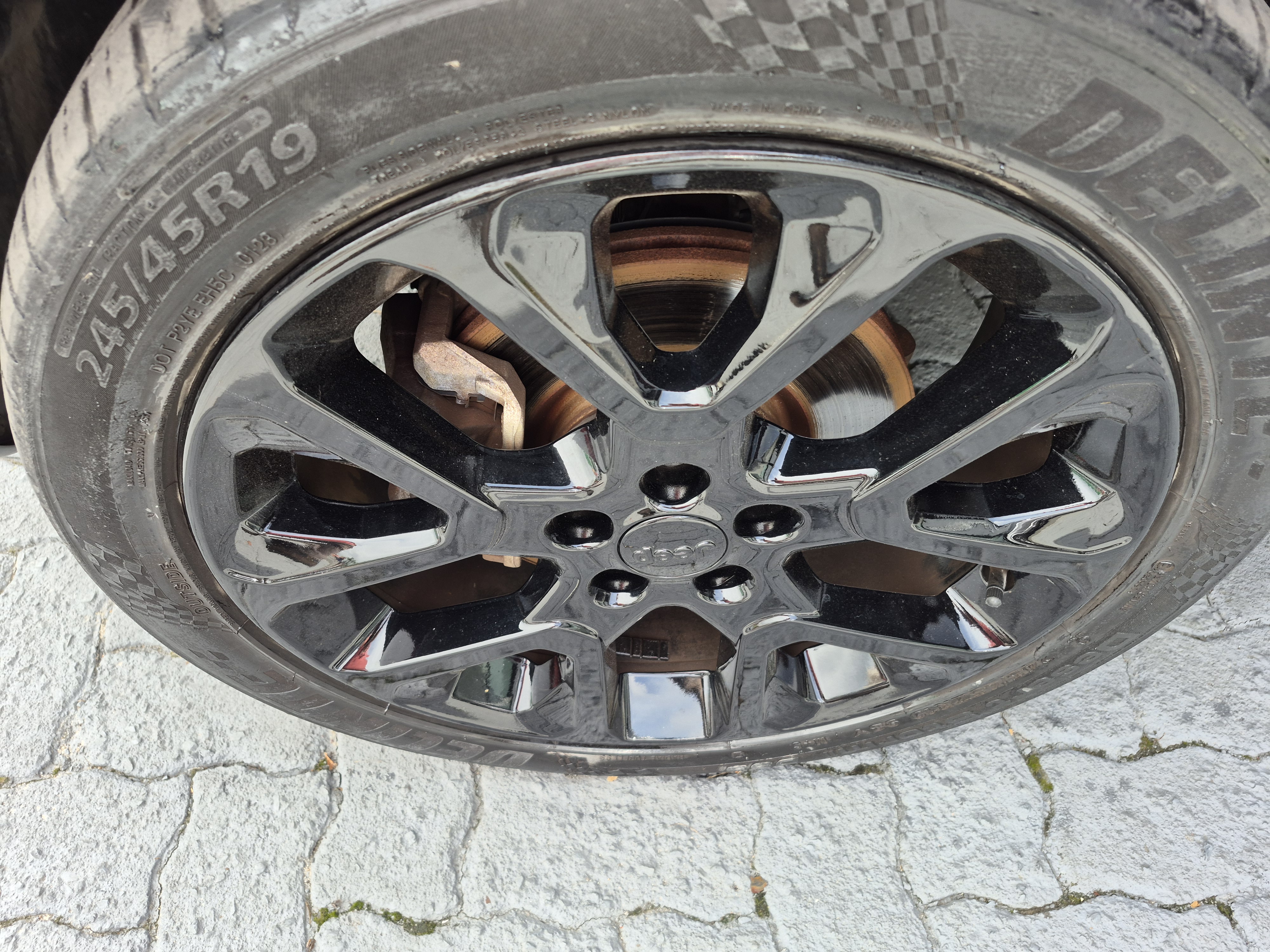 Foto ilustrativa do carro