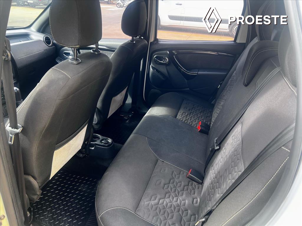 DUSTER OROCH 1.6 16V SCE FLEX DYNAMIQUE MANUAL7