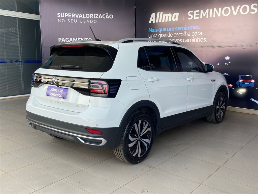 T-CROSS 1.4 250 TSI TOTAL FLEX HIGHLINE AUTOMÁTICO4