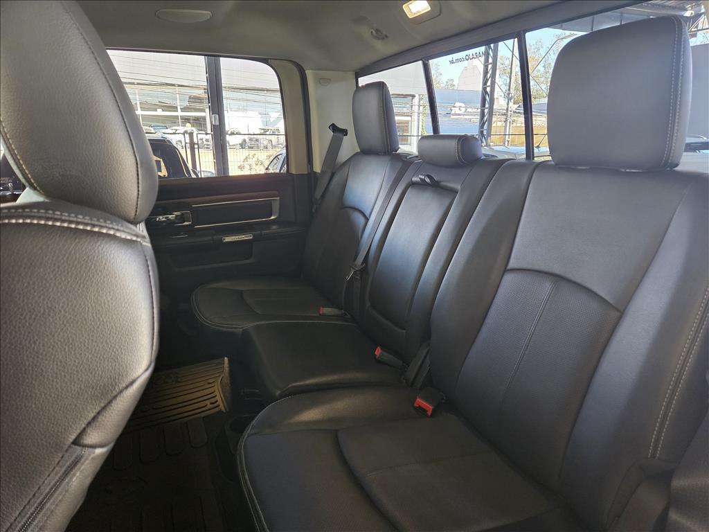 CLASSIC 5.7 V8 GASOLINA LARAMIE CD 4X4 AUTOMÁTICO