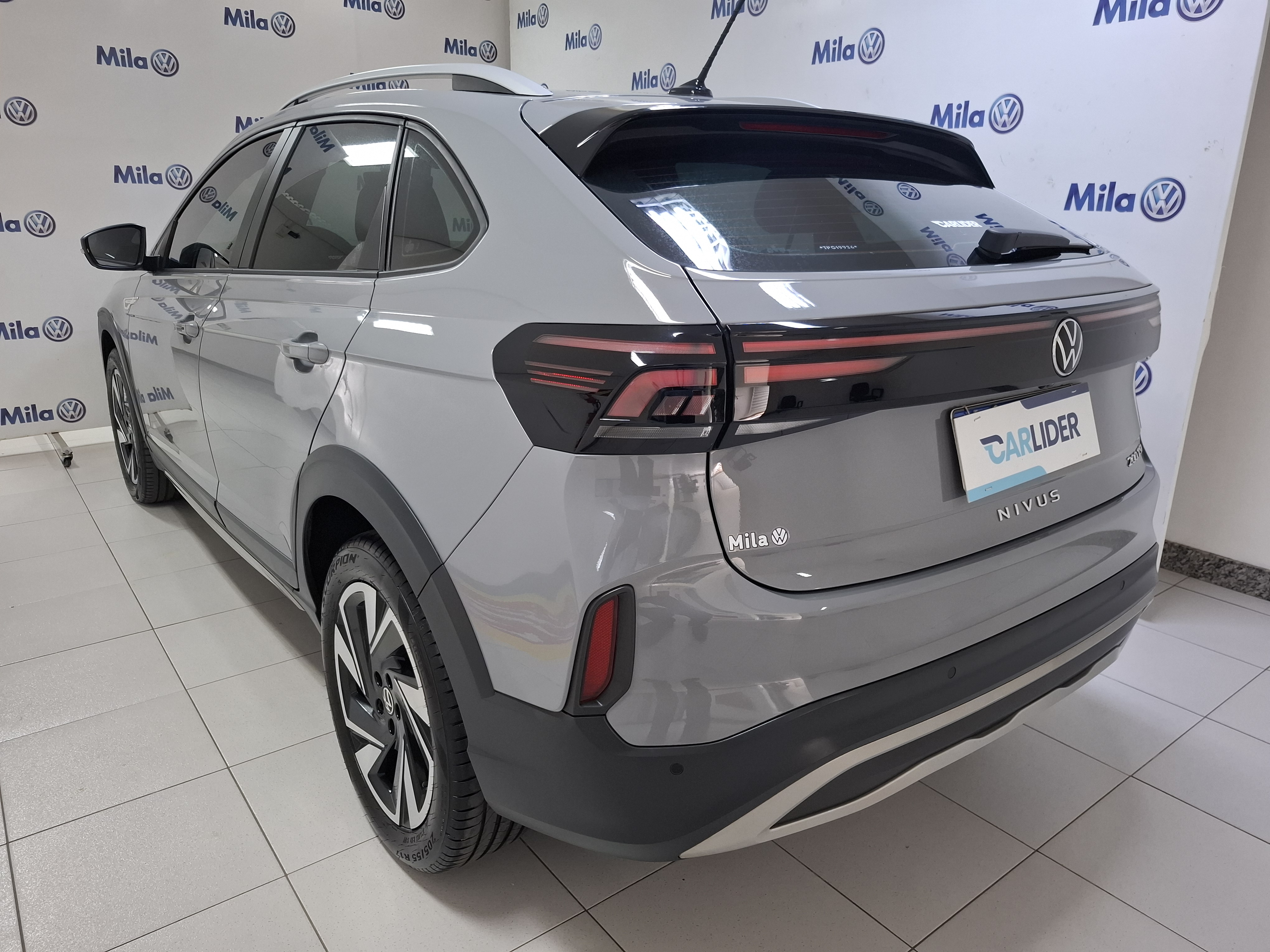 NIVUS 1.0 200 TSI TOTAL FLEX HIGHLINE AUTOMÁTICO3
