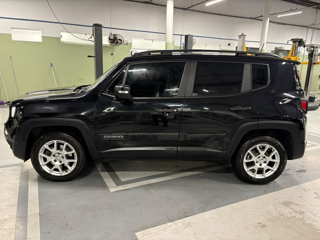 RENEGADE 1.8 16V FLEX SPORT 4P AUTOMÁTICO8