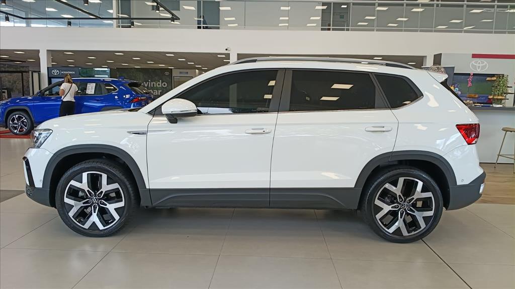 TAOS 1.4 250 TSI TOTAL FLEX HIGHLINE AUTOMÁTICO3