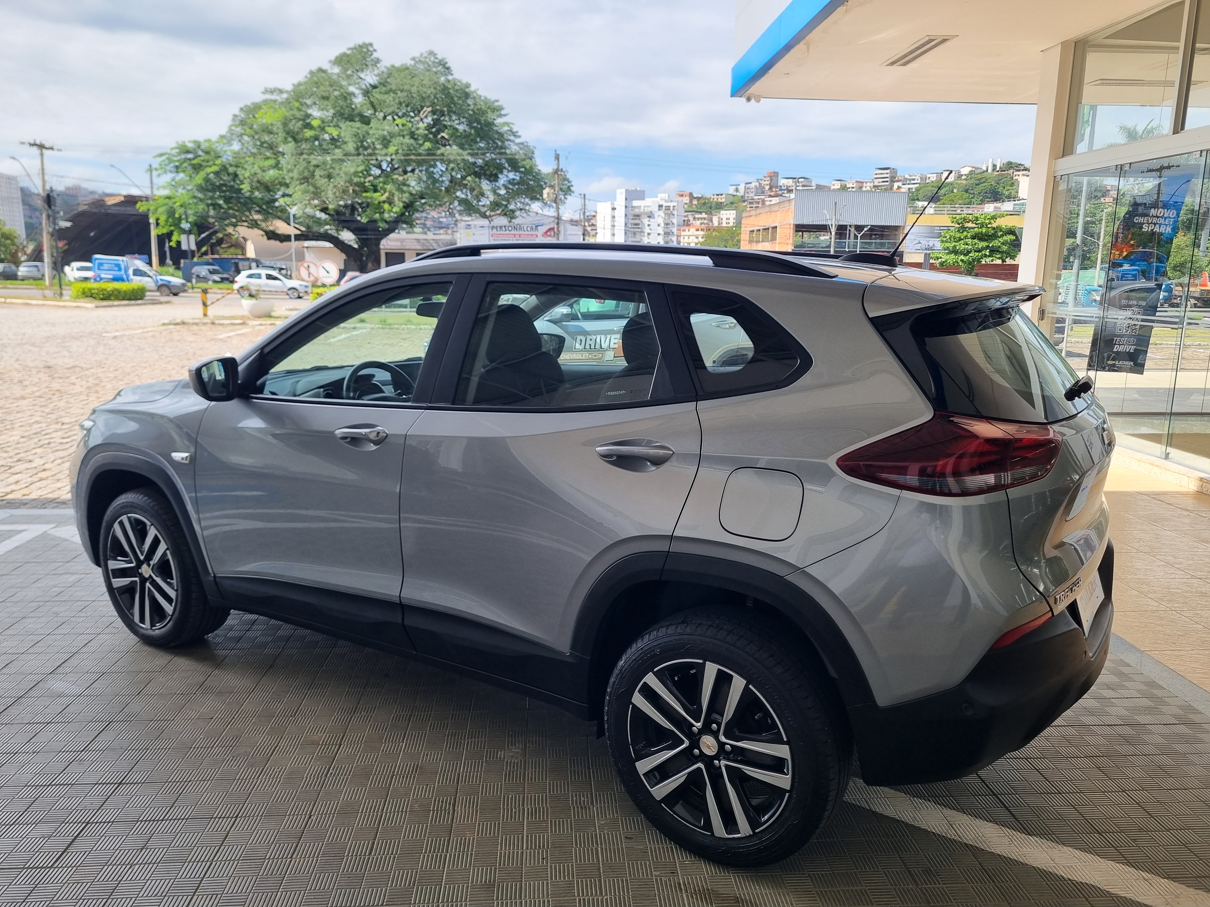 TRACKER 1.0 TURBO FLEX LT AUTOMÁTICO1