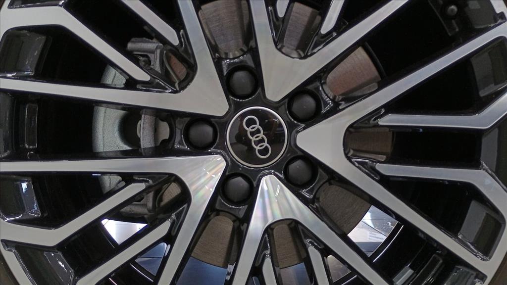 A3 2.0 40 TFSI GASOLINA SEDAN PERFORMANCE BLACK S-TRONIC7