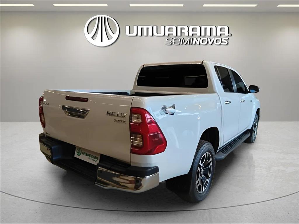HILUX 2.8 D-4D TURBO DIESEL CD SRX 4X4 AUTOMÁTICO3
