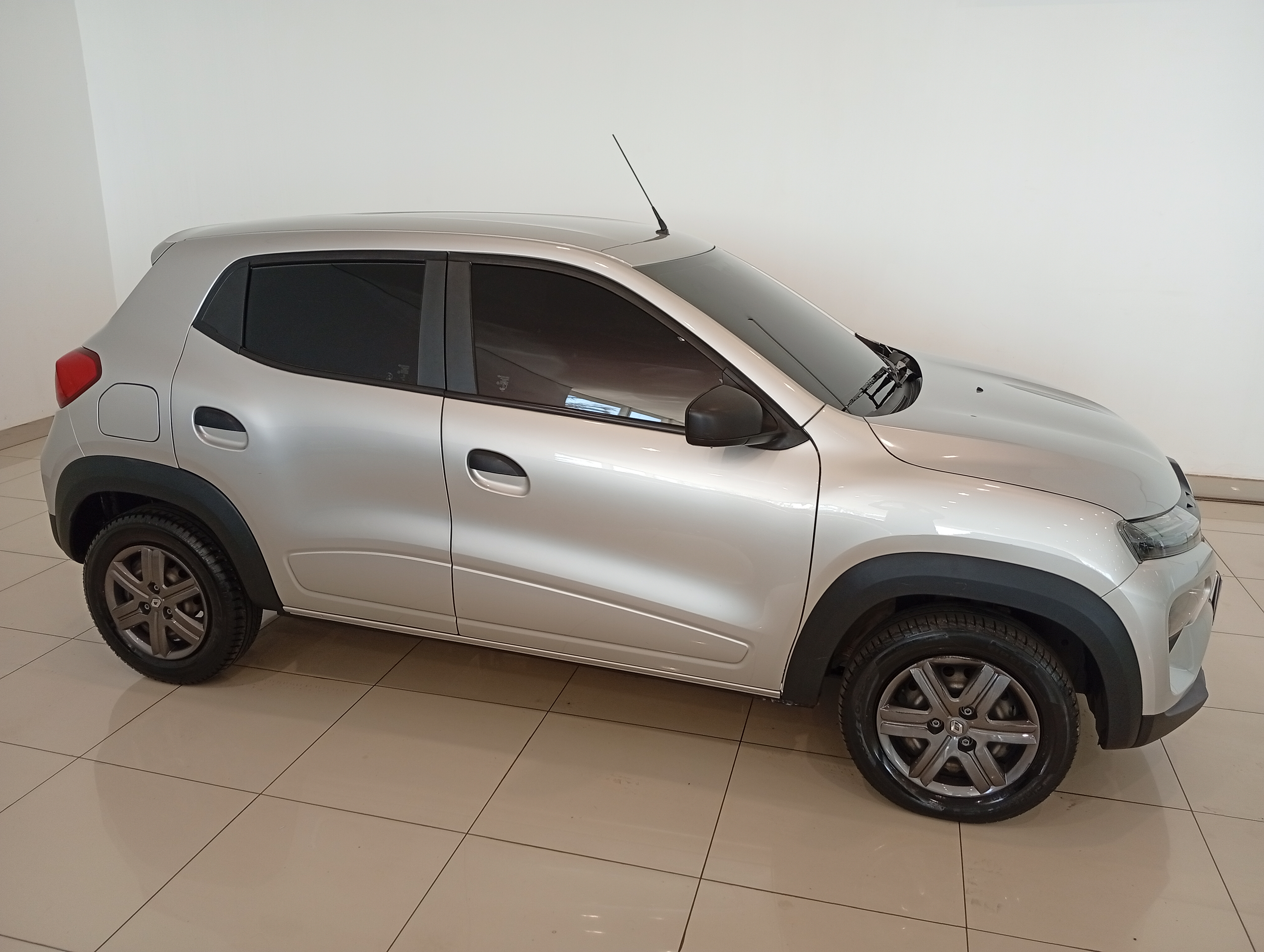 Renault Kwid 1.0 12V Sce Flex Zen Manual - foto 3