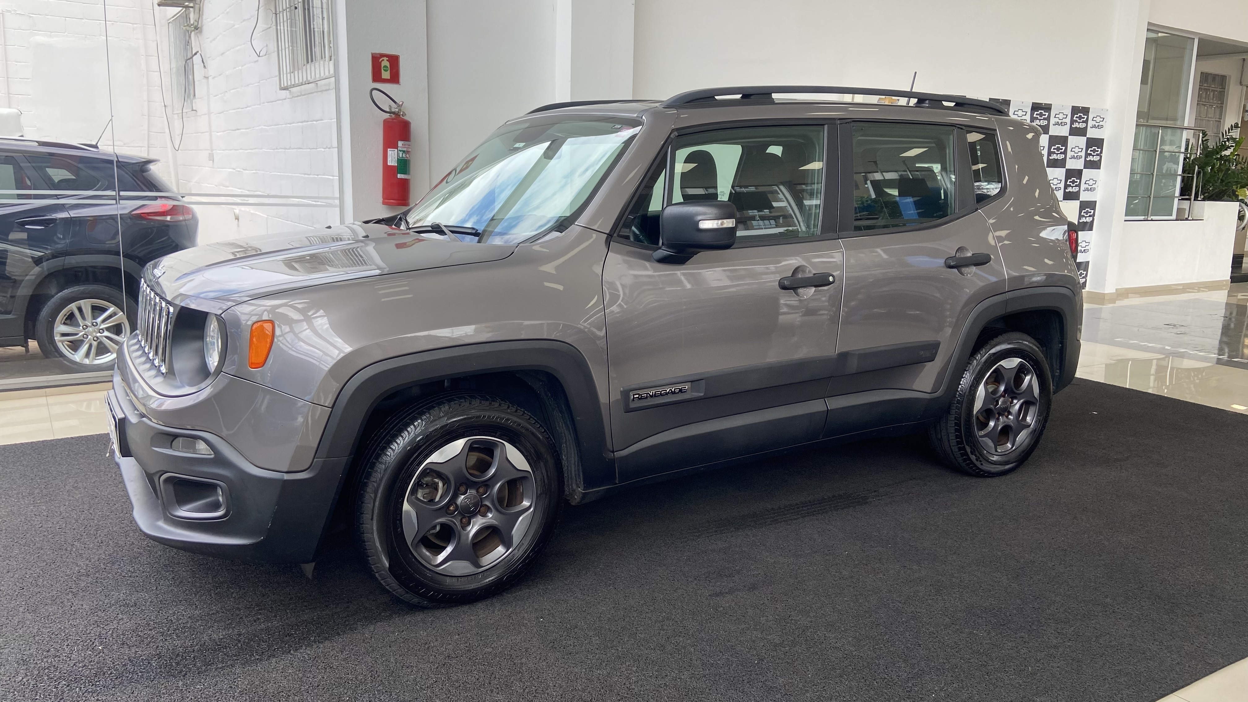 Jeep Renegade 1.8 16V Flex Sport 4P Manual - foto 3