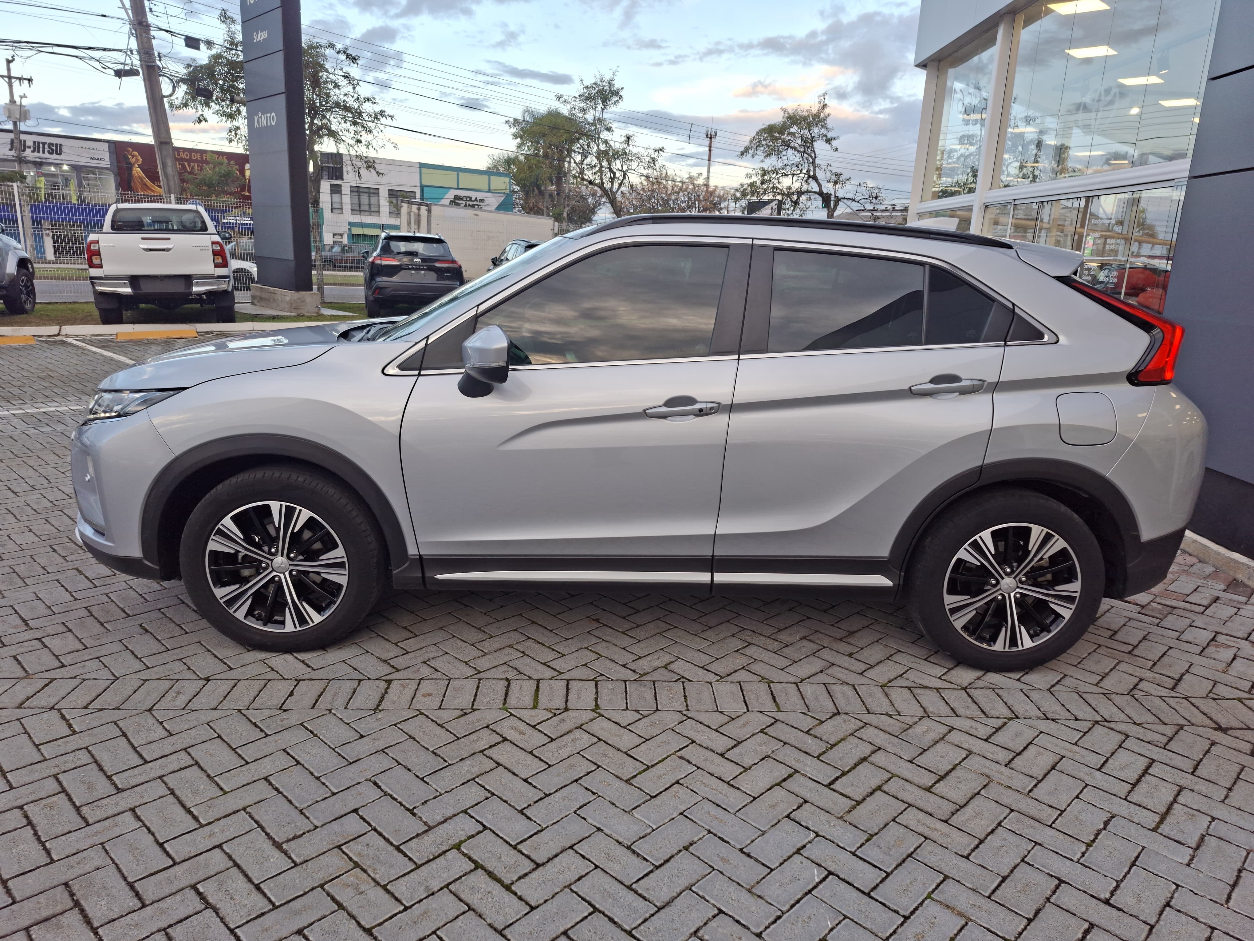 ECLIPSE CROSS 1.5 MIVEC TURBO GASOLINA HPE-S CVT9