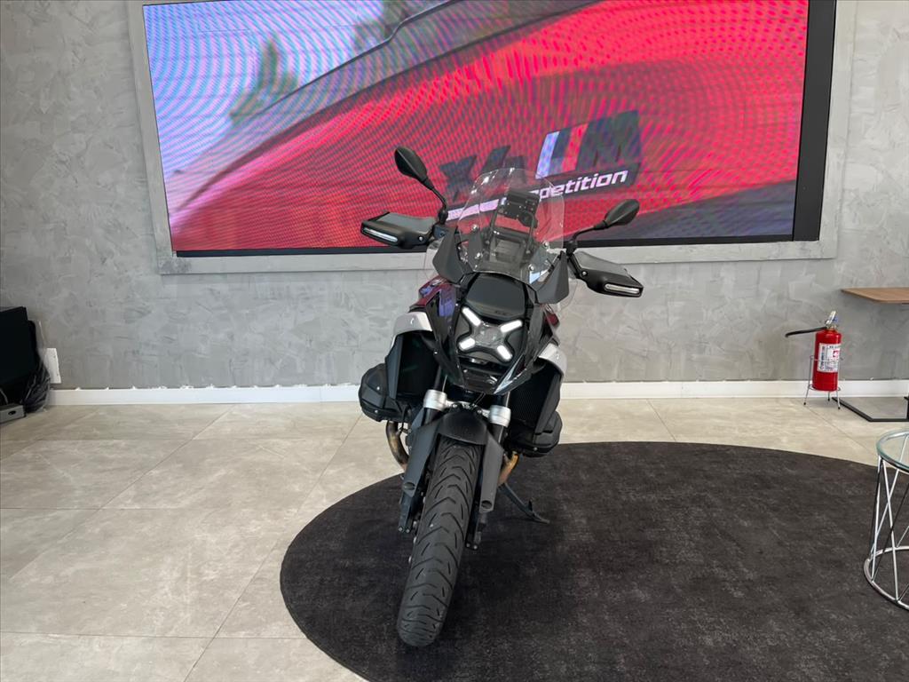 1300 GS TRIPLE BLACK