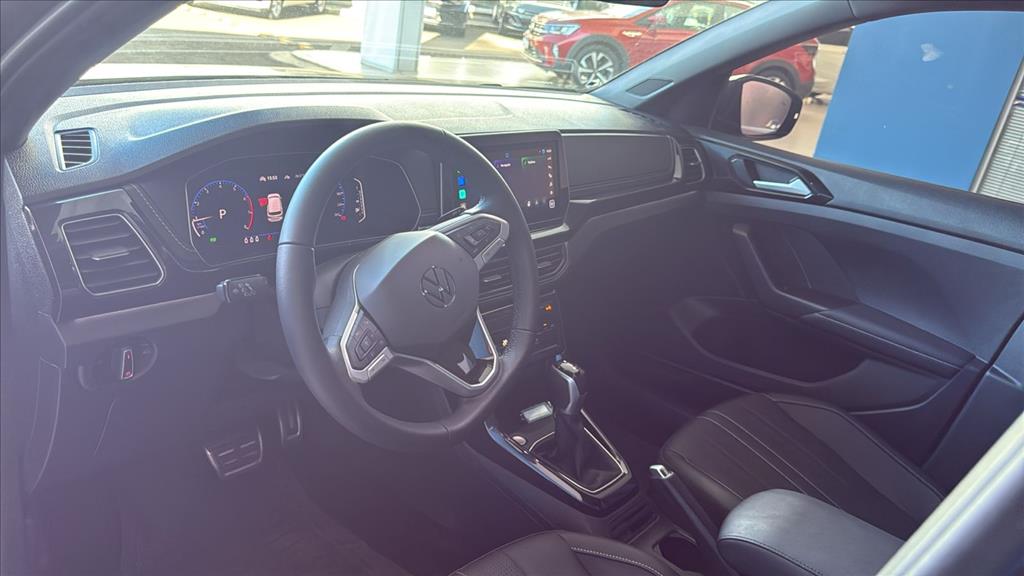 T-CROSS 1.4 250 TSI TOTAL FLEX HIGHLINE AUTOMÁTICO12