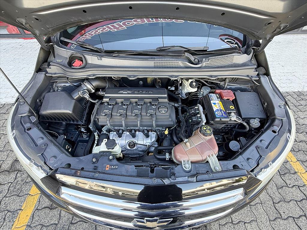 Chevrolet Onix - 1.0 MPFI LS 8V FLEX 4P MANUAL