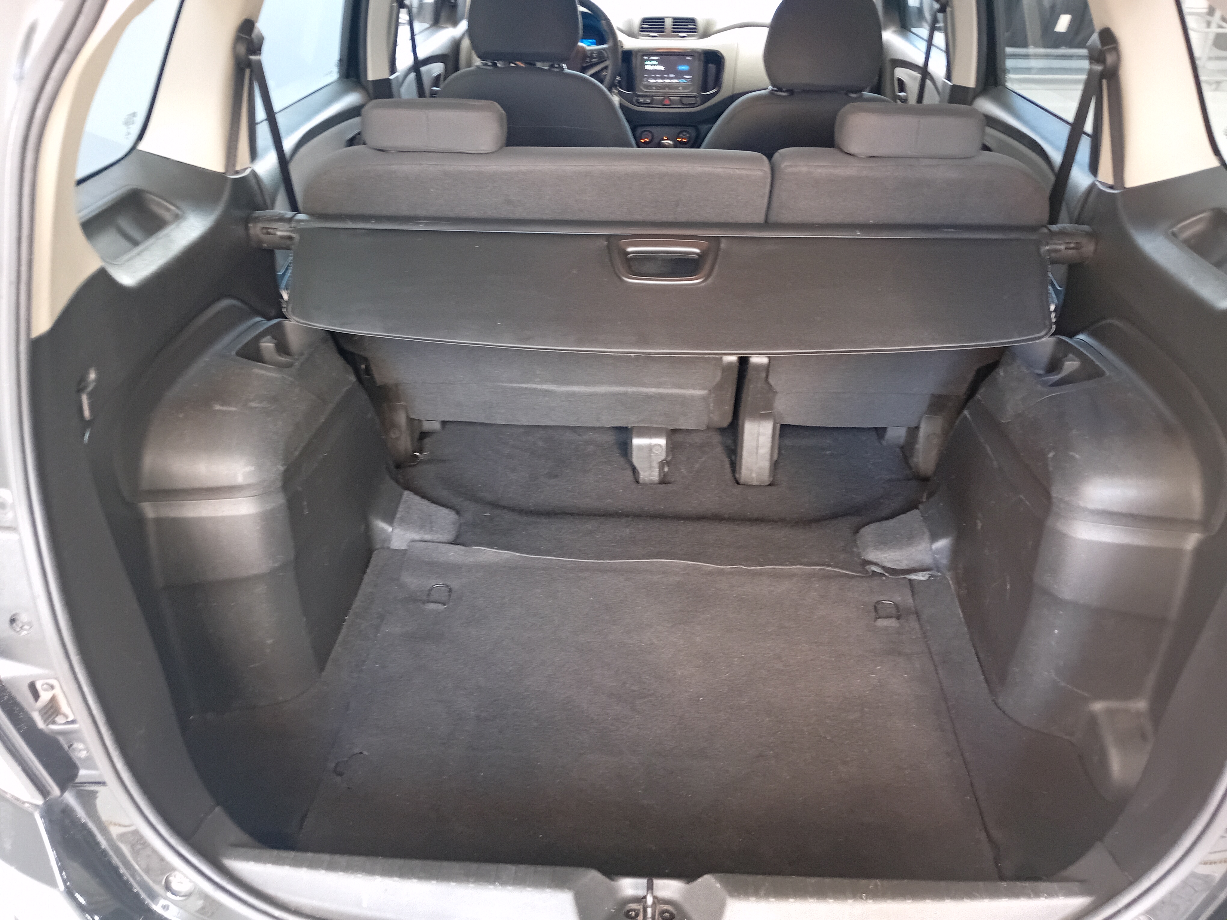 SPIN 1.8 LT 8V FLEX 4P AUTOMÁTICO16
