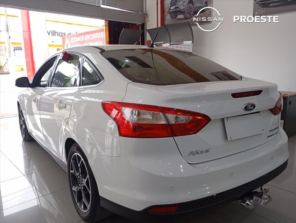 FOCUS 2.0 TITANIUM SEDAN 16V FLEX 4P AUTOMÁTICO4