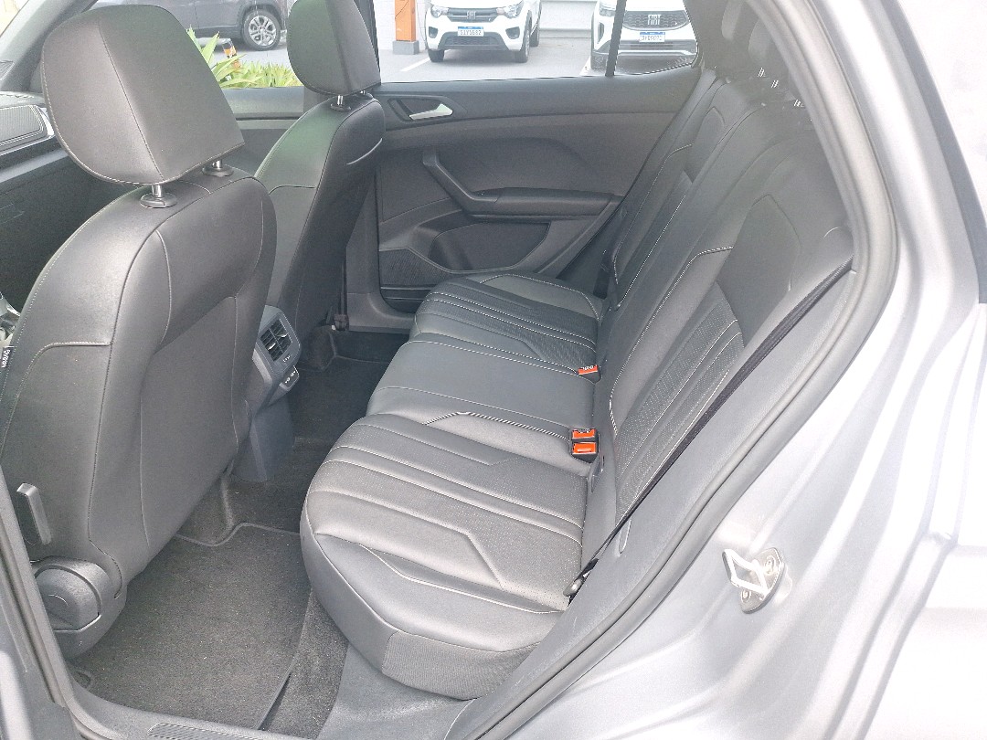 T-CROSS 1.4 250 TSI TOTAL FLEX HIGHLINE AUTOMÁTICO11