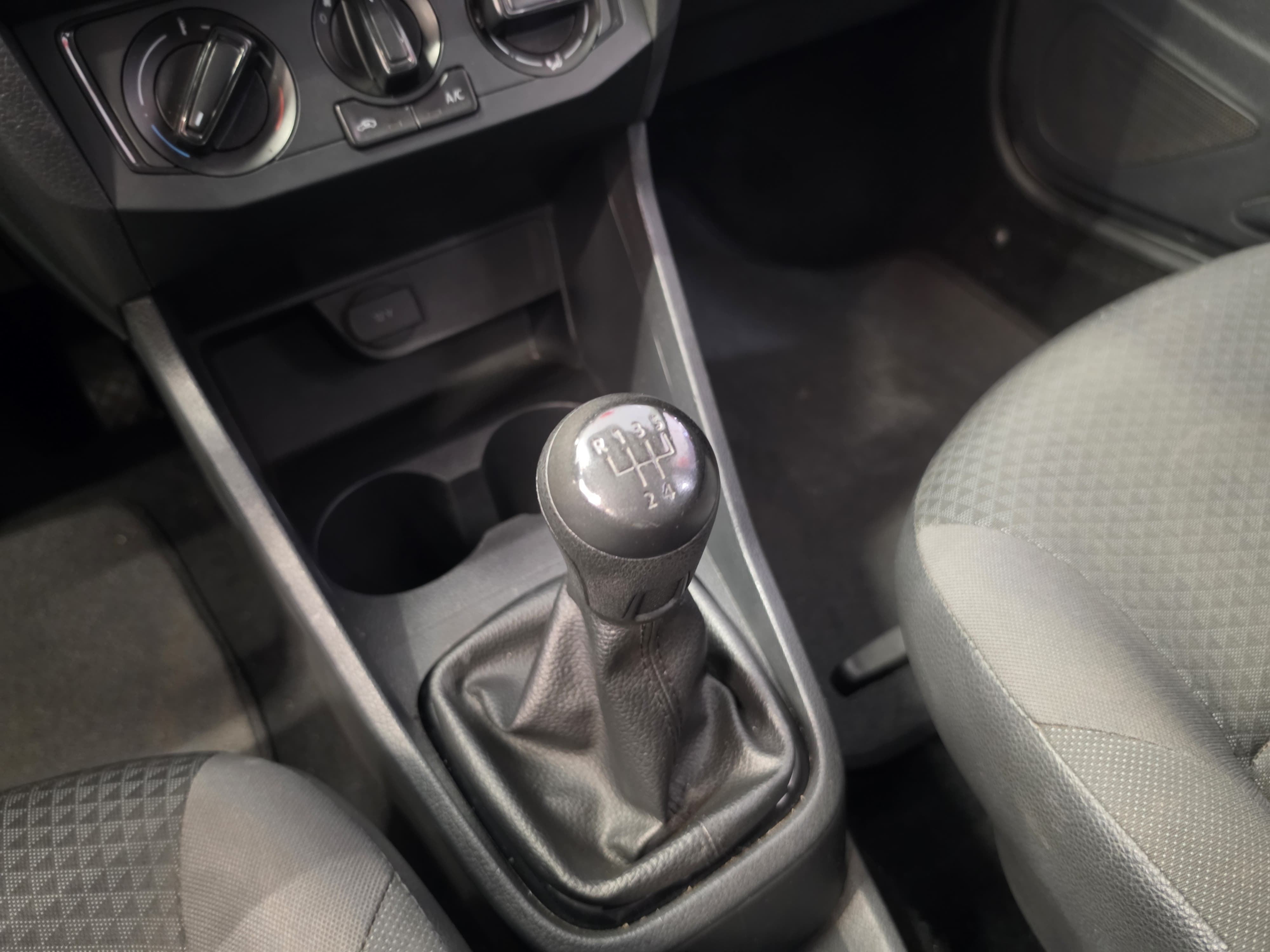 GOL 1.0 12V MPI TOTALFLEX 4P MANUAL11
