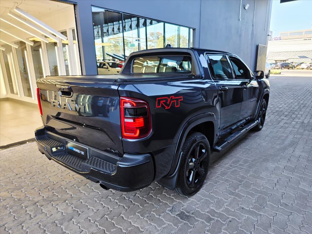 RAMPAGE 2.0 HURRICANE 4 TURBO GASOLINA R/T 4X4 AUTOMÁTICO3