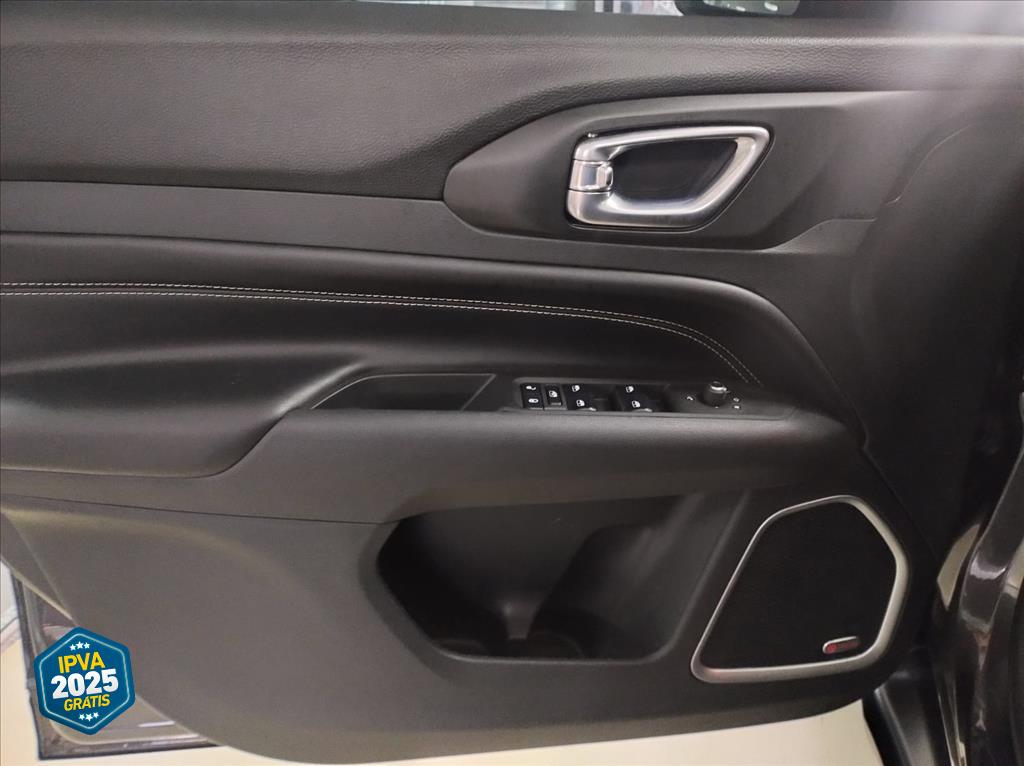 RENEGADE 1.3 T270 TURBO FLEX LONGITUDE AT613