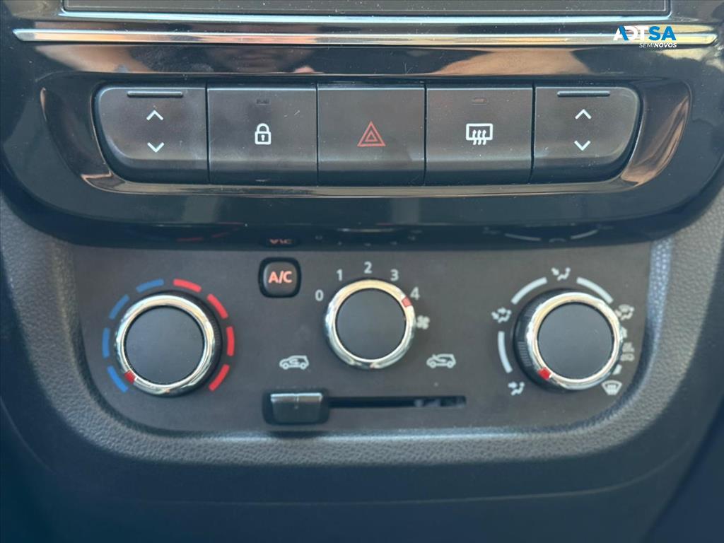 RENAULT KWID 1.0 12V SCE FLEX OUTSIDER MANUAL