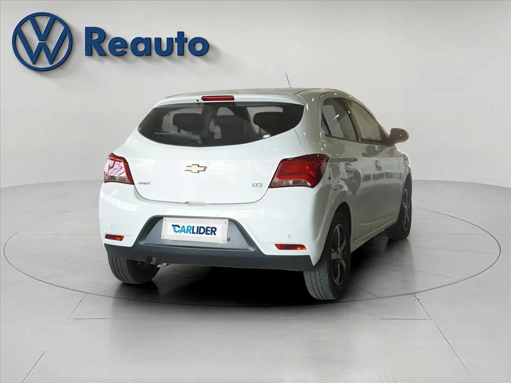 ONIX 1.4 MPFI LTZ 8V FLEX 4P AUTOMÁTICO3