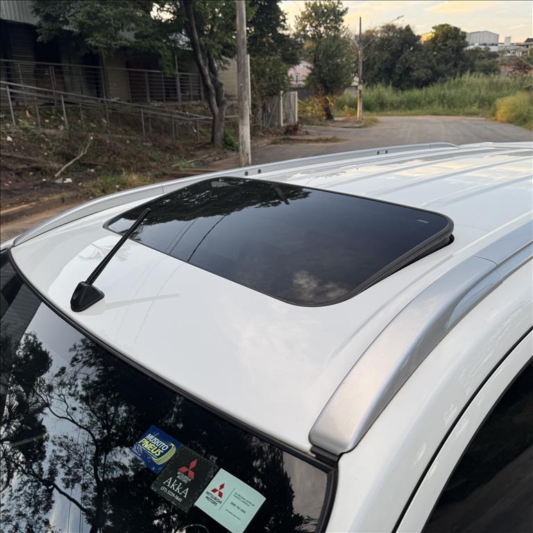 Mitsubishi-PAJERO SPORT-2.4 16V MIVEC TURBO DIESEL HPE AWD AUTOMÁTICO