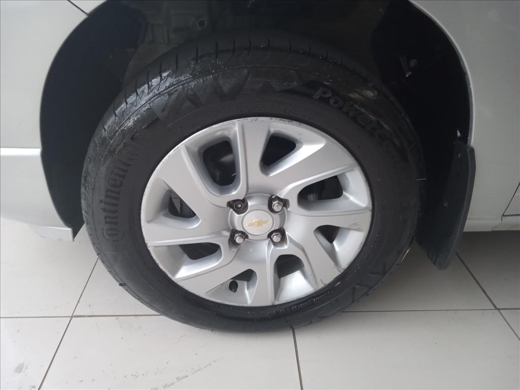 SPIN 1.8 LTZ 8V FLEX 4P AUTOMÁTICO14