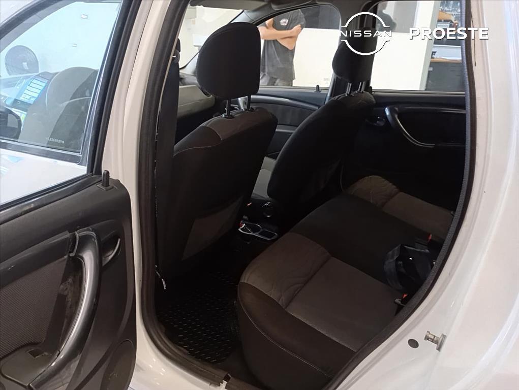 DUSTER 1.6 DYNAMIQUE 4X2 16V FLEX 4P MANUAL5