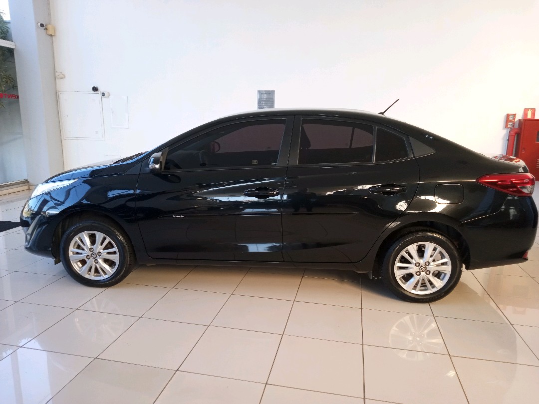 YARIS 1.5 16V FLEX SEDAN XL MULTIDRIVE12