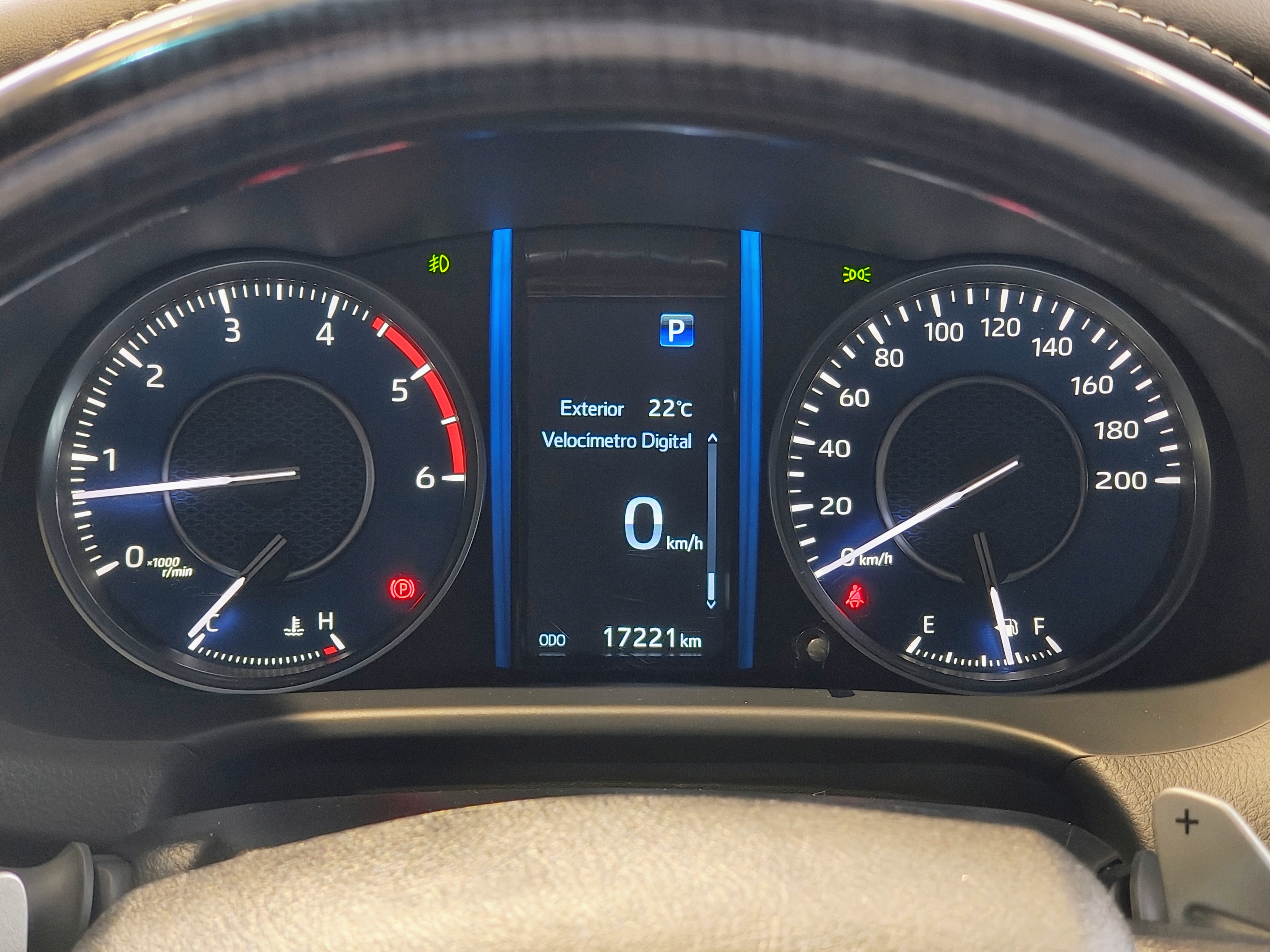HILUX SW4 2.8 D-4D TURBO DIESEL SRX PLATINUM 7L 4X4 AUTOMÁTICO14
