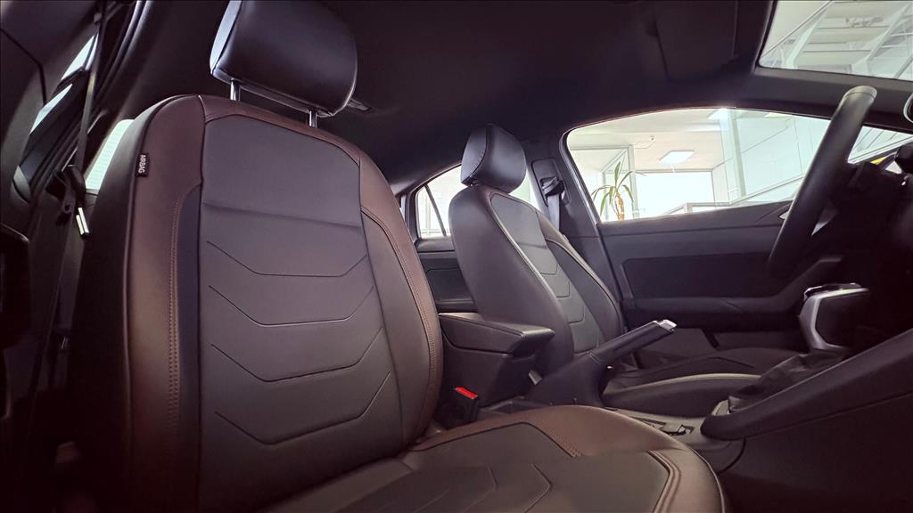 VIRTUS 1.0 200 TSI HIGHLINE AUTOMÁTICO12
