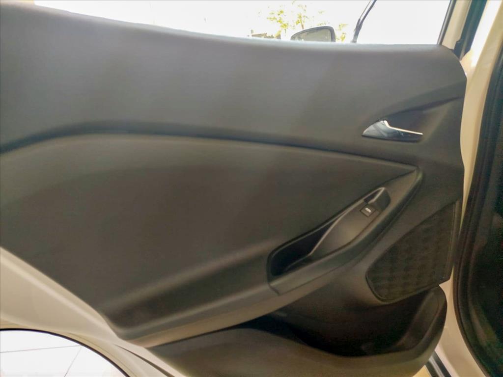 TRACKER 1.2 TURBO FLEX PREMIER AUTOMÁTICO16