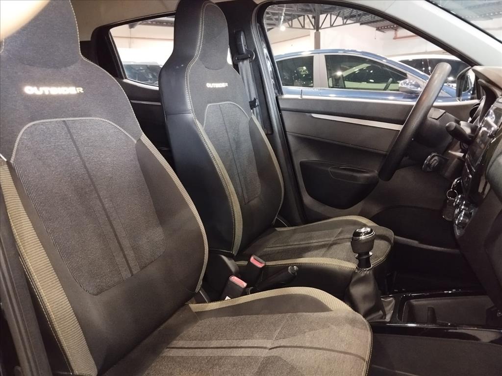 KWID 1.0 12V SCE FLEX OUTSIDER MANUAL