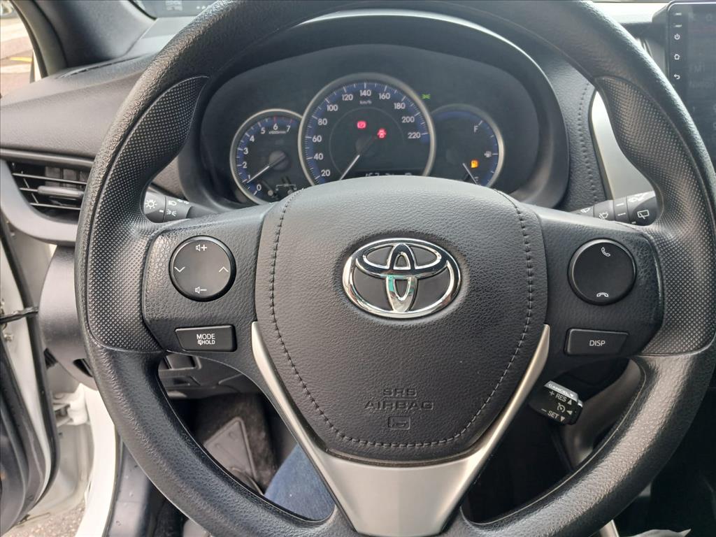 YARIS 1.3 16V FLEX XL LIVE MULTIDRIVE7