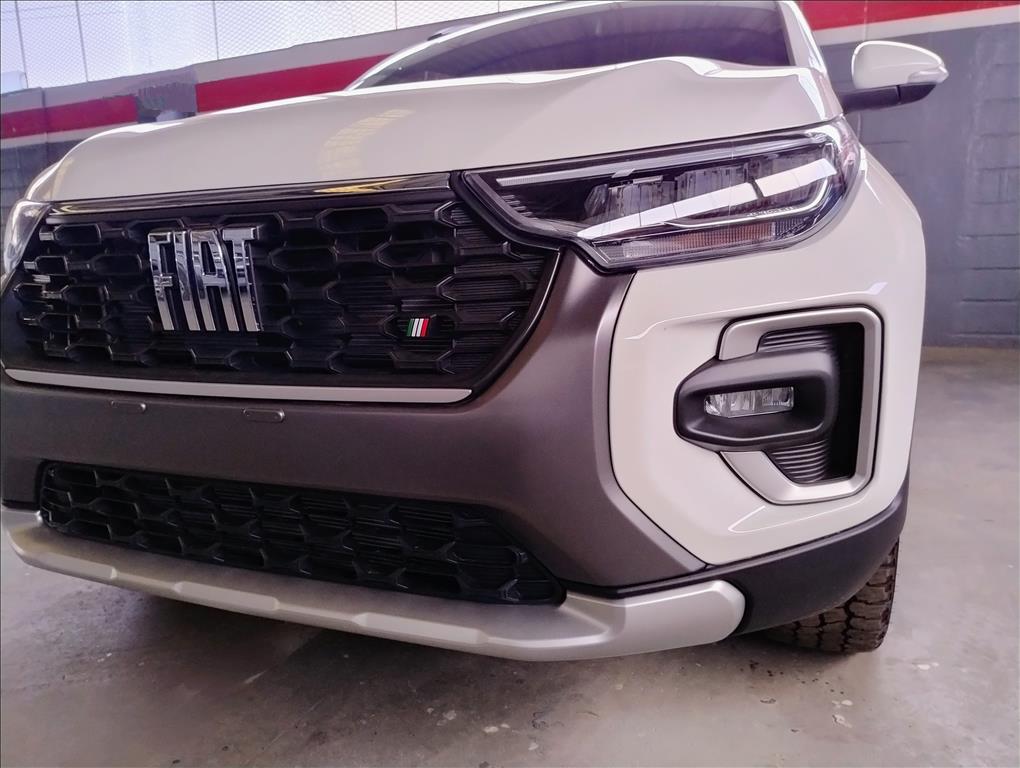 STRADA 1.0 TURBO 200 FLEX RANCH CD CVT