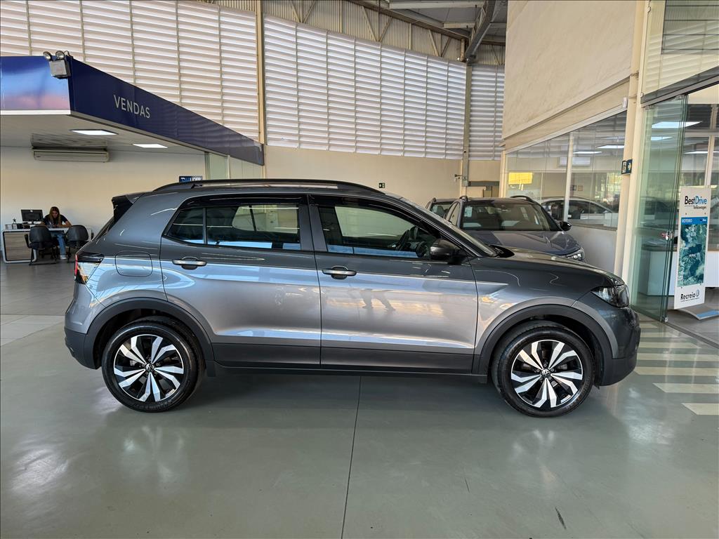 T-CROSS 1.0 200 TSI TOTAL FLEX AUTOMÁTICO1