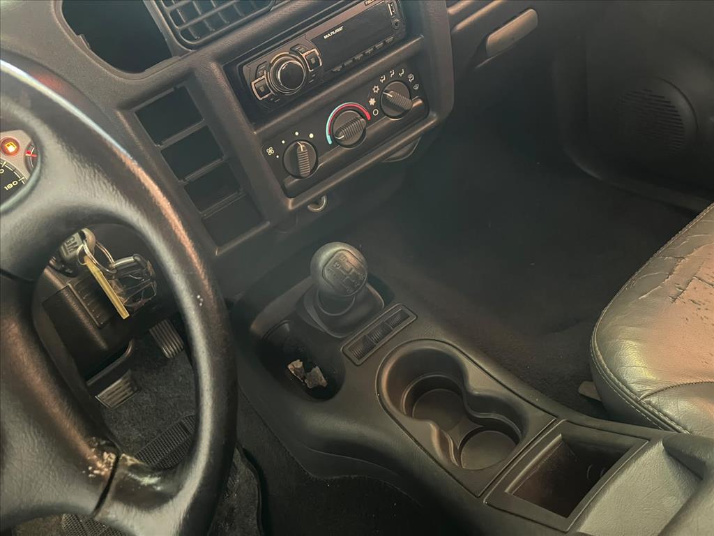 S10 2.4 ADVANTAGE 4X2 CD 8V FLEX 4P MANUAL12