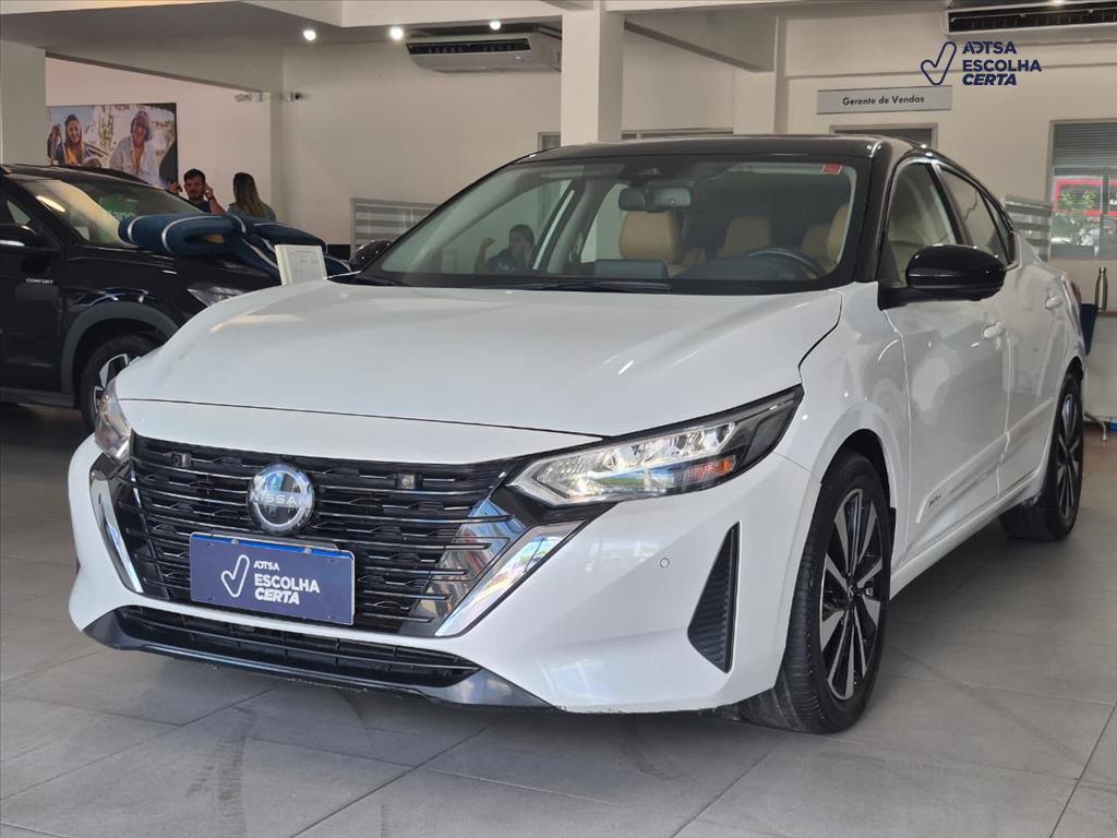 Nissan SENTRA 2025