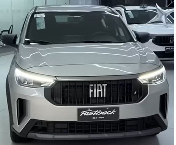 FASTBACK 1.0 TURBO 200 FLEX CVT